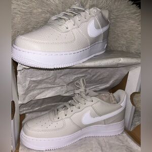 Air Force 1(G’s) Light/Bone white